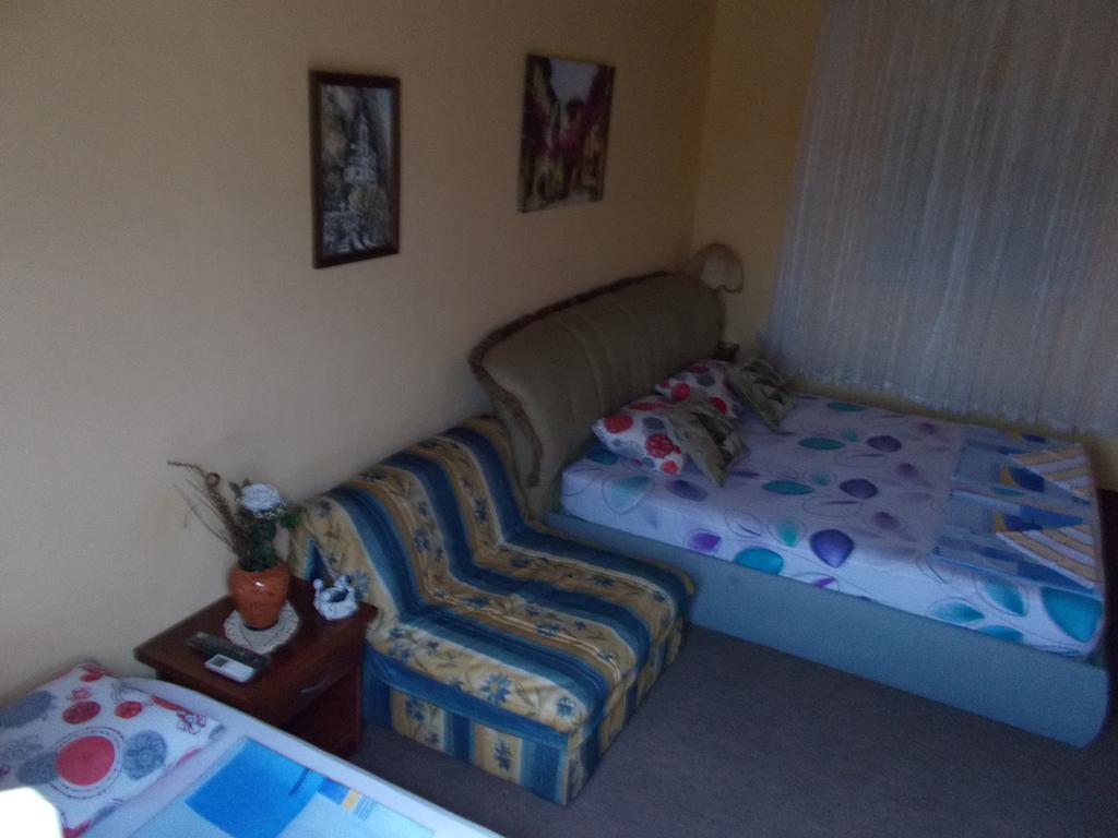 Guesthouse Feel Lake Virpazar Εξωτερικό φωτογραφία