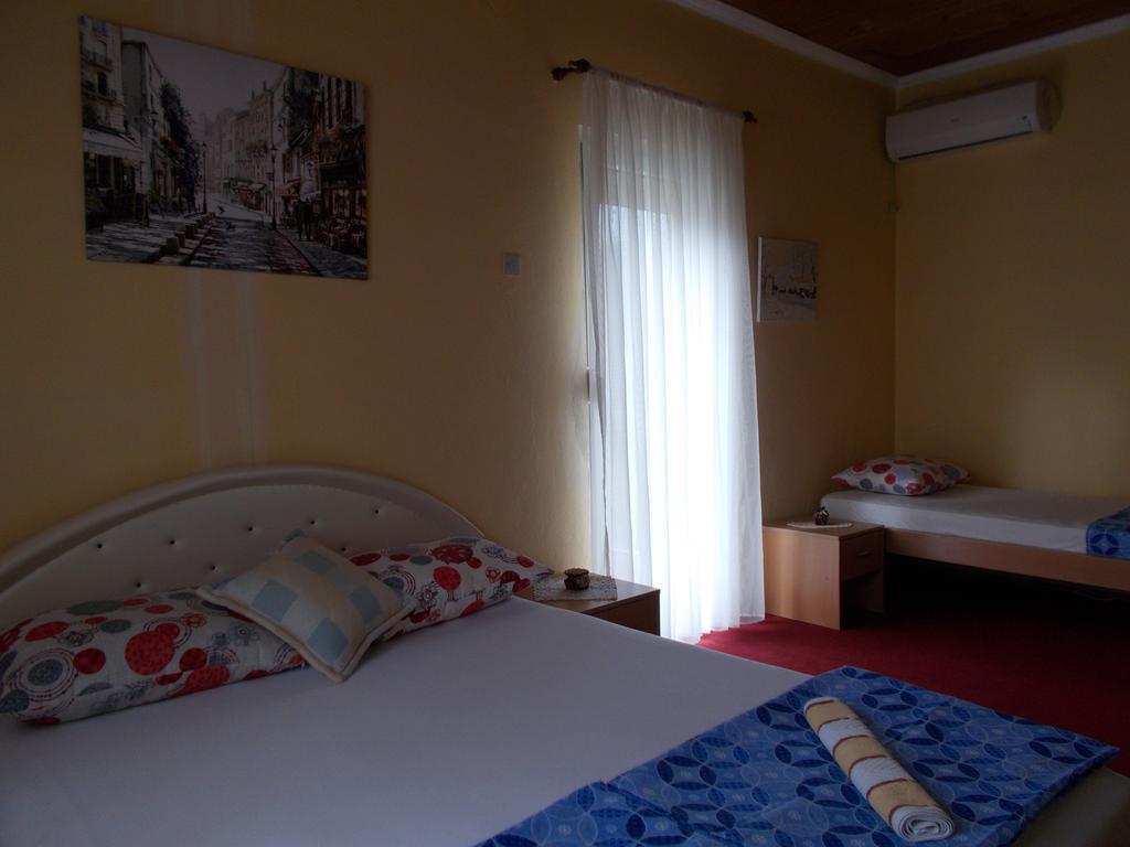 Guesthouse Feel Lake Virpazar Εξωτερικό φωτογραφία